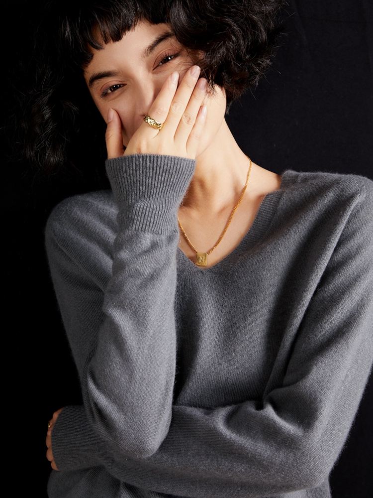 Pull en cachemire à col en V p - Resin Vat avis et prix