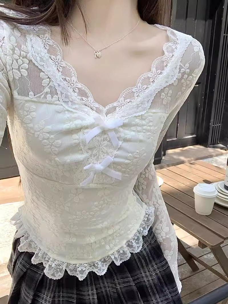 T-shirt à col en V avec bordur - Resin Vat avis et prix